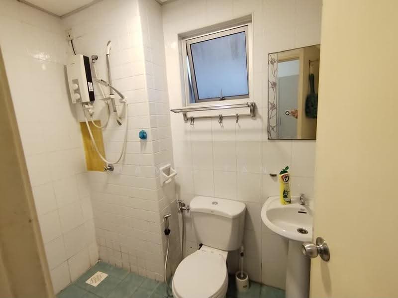 Service Residence for Rent at Metropolitan Square - James Tan - Bathroom - PropertyGuru.com.my