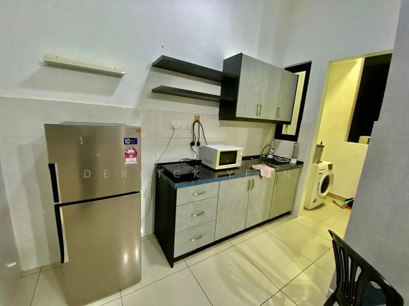 Kondominium untuk Disewa di Sky Condominium (Skyz Residence) - Derrick Yeong - Kitchen - PropertyGuru.com.my