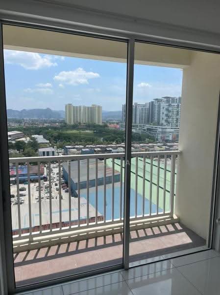 Kondominium untuk Disewa di Platinum Lake PV 20 - Ee Liaw - Balcony - PropertyGuru.com.my