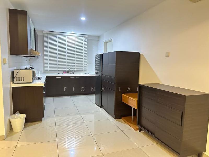 Pangsapuri untuk Disewa di Molek Pine 3 - Fiona Lai - Kitchen - PropertyGuru.com.my