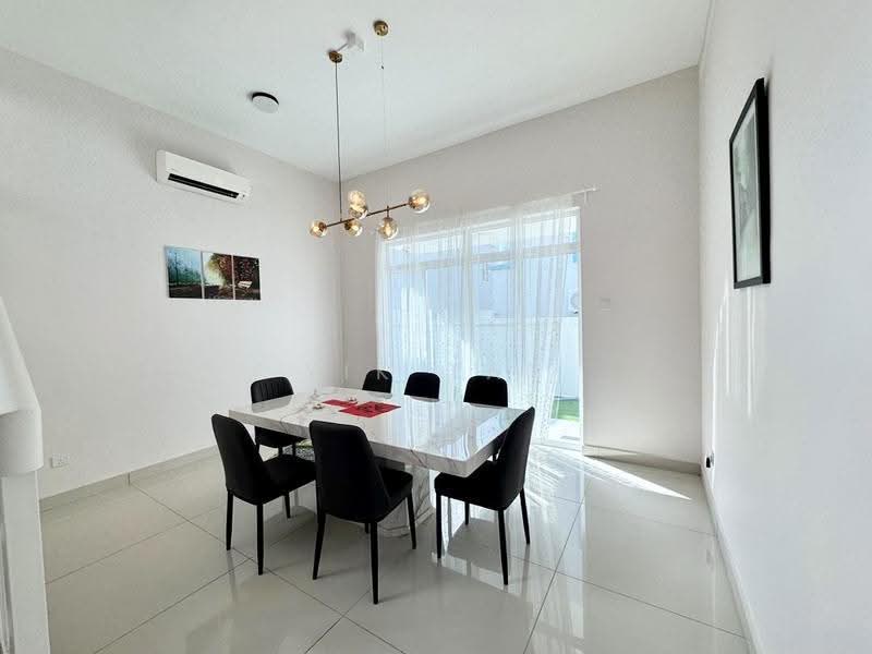 Semi-Detached House for Sale in Bandar Dato Onn (Tebrau) - Yik Tat - PropertyGuru.com.my