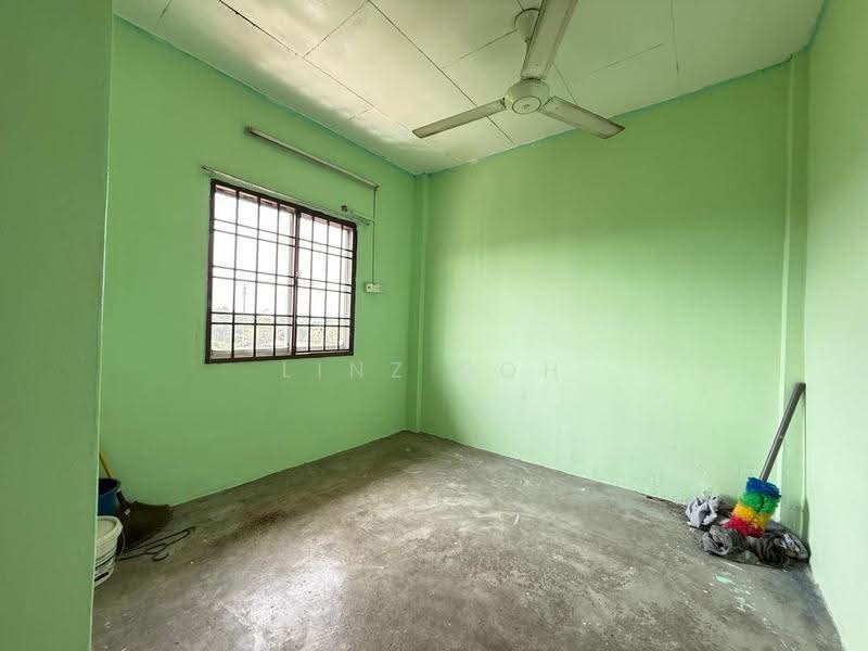 Rumah Flat untuk Dijual di Taman Tampoi Utama Flat - Linz Soh - Interior - PropertyGuru.com.my