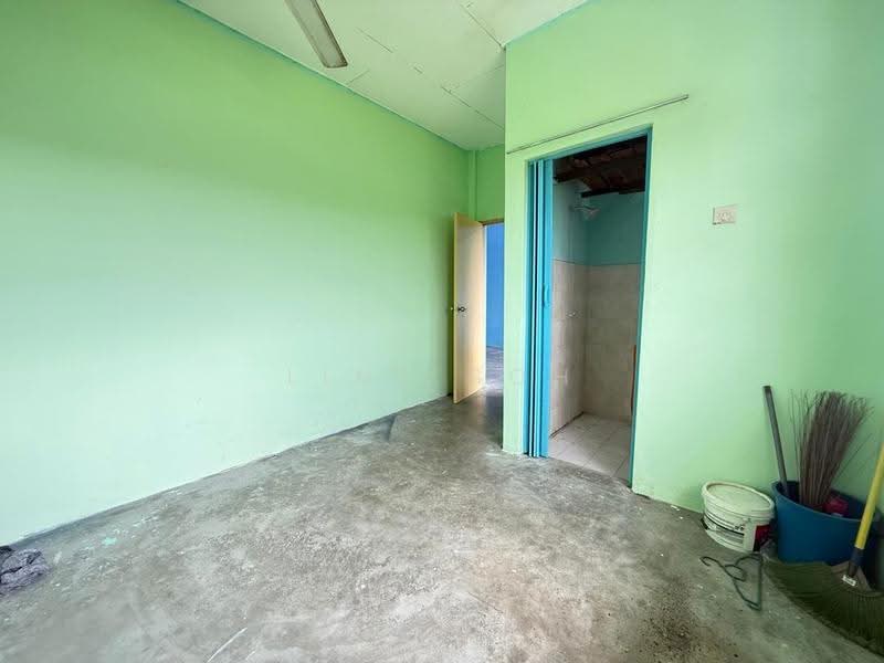 Rumah Flat untuk Dijual di Taman Tampoi Utama Flat - Linz Soh - Interior - PropertyGuru.com.my