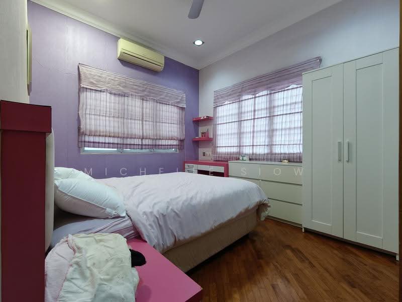 Rumah Teres 2-Tingkat untuk Dijual di Happy Garden (Kuchai Lama) - Michelle Siow - Bedroom - PropertyGuru.com.my