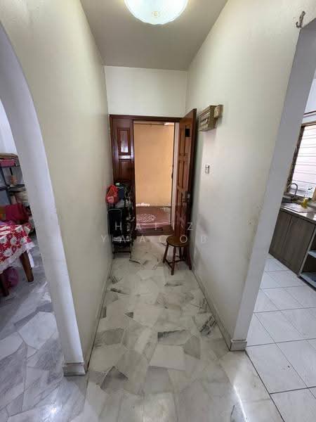 Kondominium untuk Dijual di Palm Court Condominium - Hafiz Yaacob - Entrance - PropertyGuru.com.my