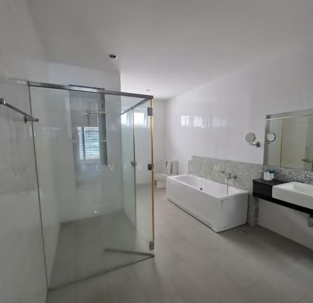 3-storey Terraced House for Sale in Tanjung Bungah (Penang) - Beverly Lim - PropertyGuru.com.my