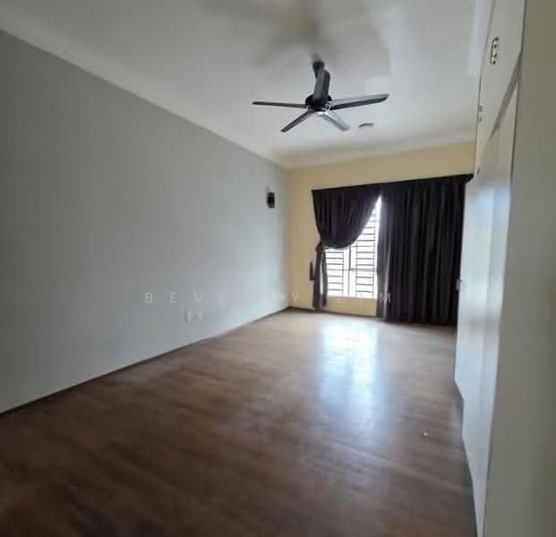 3-storey Terraced House for Sale in Tanjung Bungah (Penang) - Beverly Lim - PropertyGuru.com.my