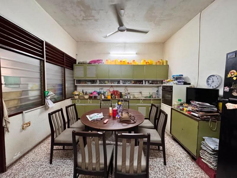 Terraced House for Sale in Taman Lip Sin (Sungai Dua) - Ronald Kee - Kitchen - PropertyGuru.com.my