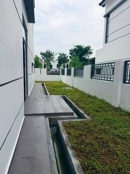 Rumah Berkembar untuk Dijual di Pontian (Johor) - Arshad . - Exterior - PropertyGuru.com.my