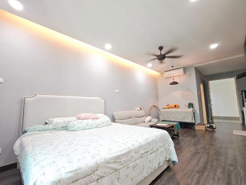 Kondominium untuk Dijual di PARC Regency (Residensi Masai) - Stella Chia - Bedroom - PropertyGuru.com.my