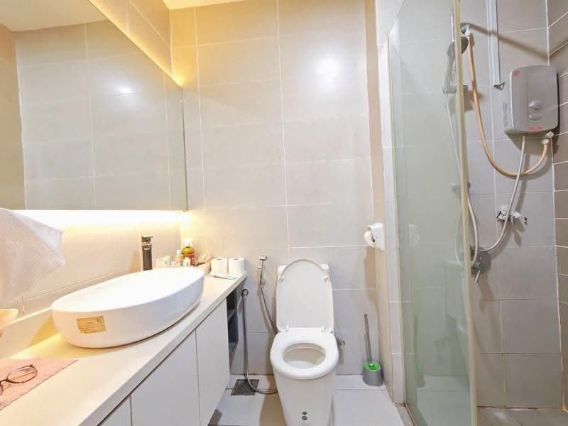 Kondominium untuk Dijual di PARC Regency (Residensi Masai) - Stella Chia - Bathroom - PropertyGuru.com.my
