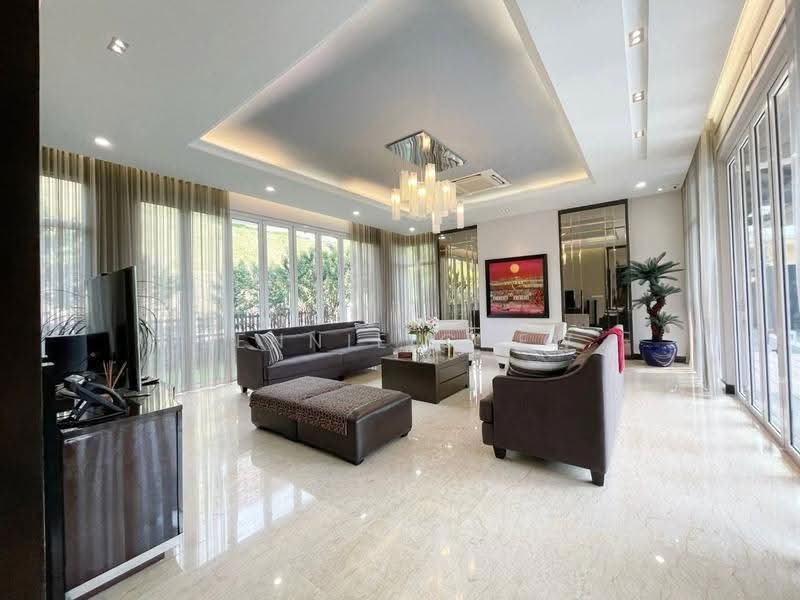 Bungalow House for Sale in Setia Eco Park (Setia Alam) - Jennie Chew - Living Room - PropertyGuru.com.my
