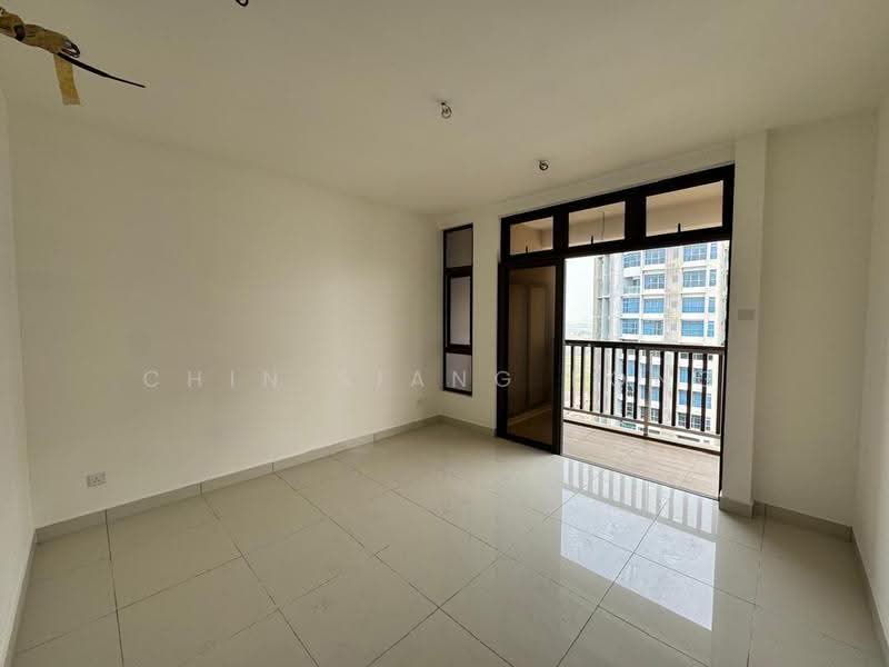 Kediaman Servis untuk Dijual di Bali Residences - Chin Siang Fong - Balcony - PropertyGuru.com.my