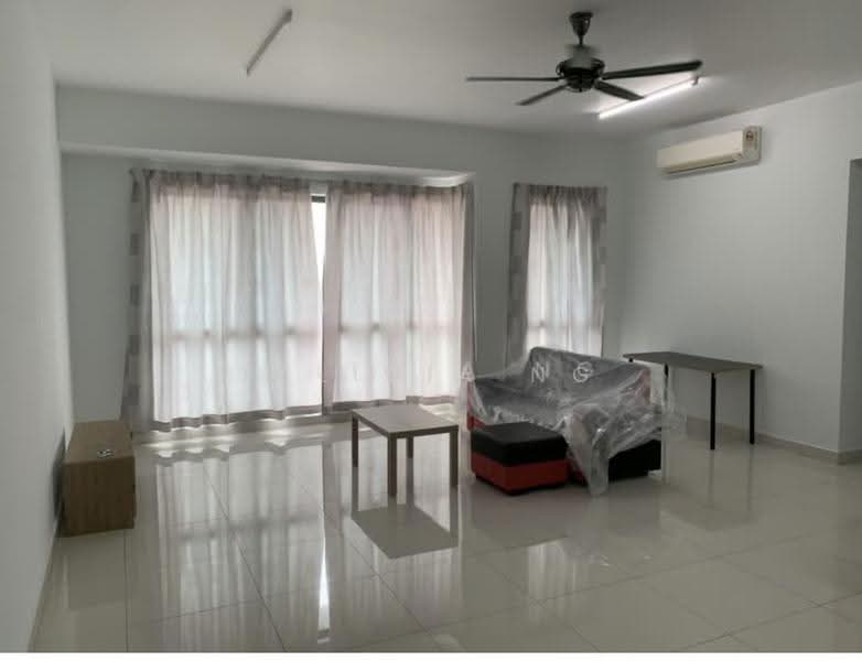 Kediaman Servis untuk Disewa di 8 Kinrara - Felicia Ng - Living Room - PropertyGuru.com.my