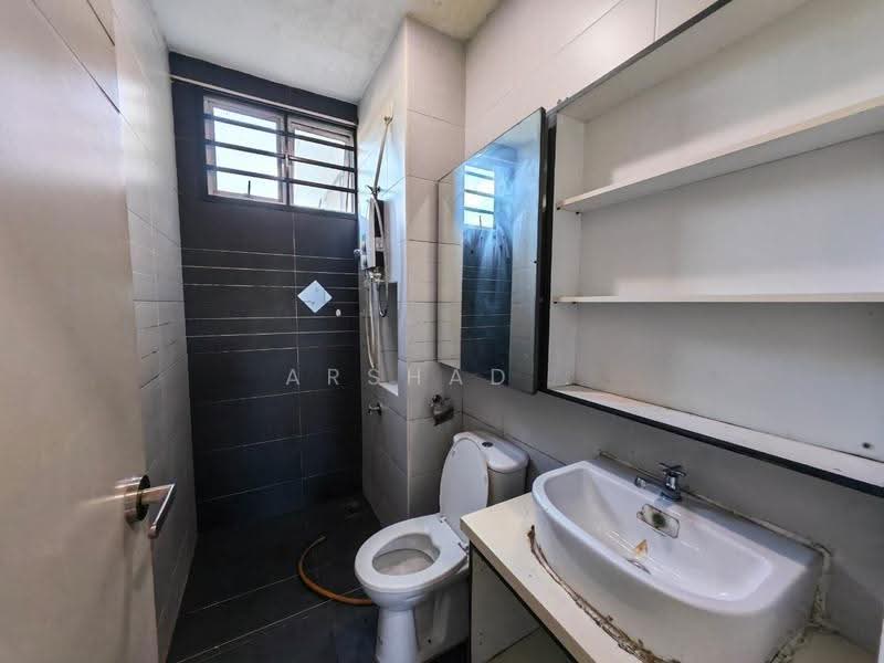 Pangsapuri untuk Dijual di P'residen - Arshad . - Bathroom - PropertyGuru.com.my