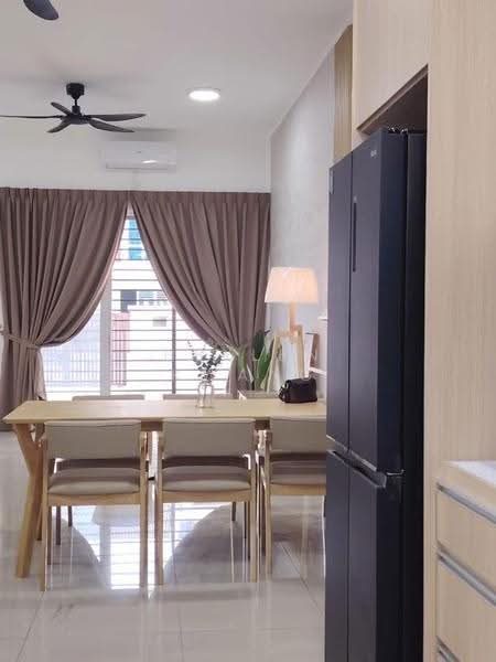 Rumah Teres 2-Tingkat untuk Disewa di Klang (Selangor) - Heylen Kwang - Dining Room - PropertyGuru.com.my