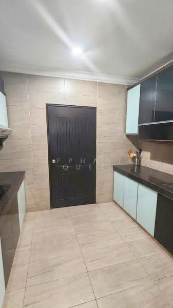 Rumah Berkembar untuk Dijual di Bandar Bukit Tinggi (Klang) - Stephanie Quek - Kitchen - PropertyGuru.com.my