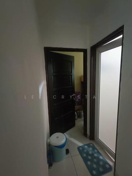 2-storey Terraced House for Sale in Taman Putra Impiana (Puchong) - Lee Crystal - Interior - PropertyGuru.com.my
