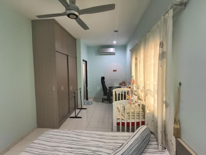 2-storey Terraced House for Sale in Taman Putra Impiana (Puchong) - Lee Crystal - Bedroom - PropertyGuru.com.my