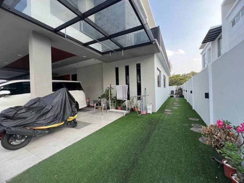 Rumah Berkembar untuk Dijual di Taman Austin Heights (Tebrau) - Arshad . - Exterior - PropertyGuru.com.my