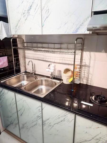 Terraced House for Sale in Bandar Mahkota Banting (Tanjong Duabelas) - Ahmad Muslim - Kitchen - PropertyGuru.com.my
