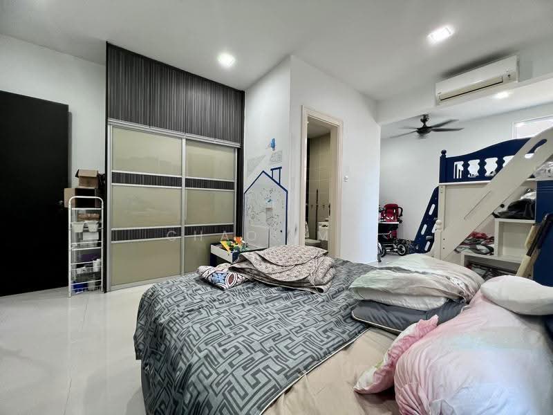 Semi-Detached House for Sale in Bandar Mahkota Cheras (Cheras) - ChaoLim . - Bedroom - PropertyGuru.com.my