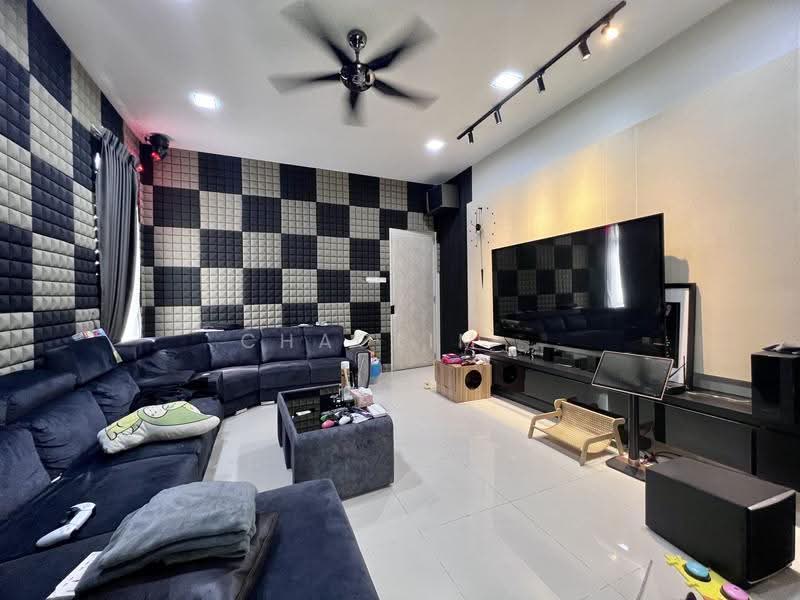 Semi-Detached House for Sale in Bandar Mahkota Cheras (Cheras) - ChaoLim . - Living Room - PropertyGuru.com.my