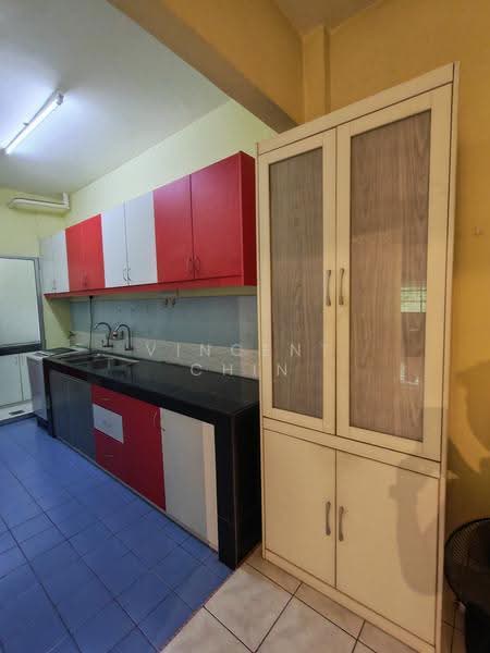 Apartment for Sale at Pangsapuri Orkid - Vincent Chin - Kitchen - PropertyGuru.com.my
