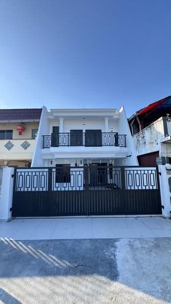 2-storey Terraced House for Sale in Taman Impian Skudai (Johor Bahru) - Wan Ning - Exterior - PropertyGuru.com.my