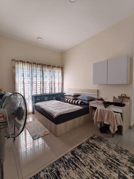 Pangsapuri untuk Dijual di Impian Senibong Residences - Arshad . - Bedroom - PropertyGuru.com.my