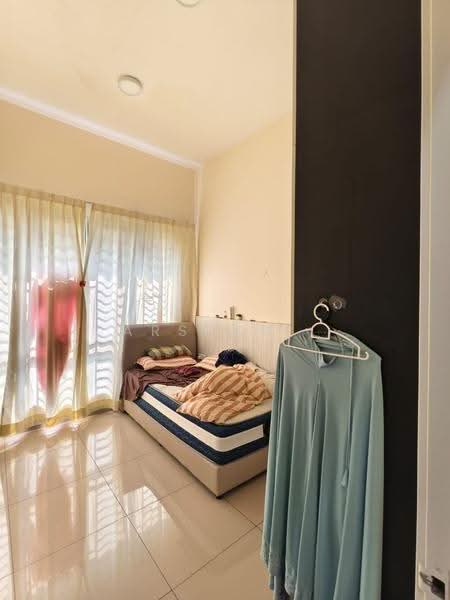 Pangsapuri untuk Dijual di Impian Senibong Residences - Arshad . - Bedroom - PropertyGuru.com.my