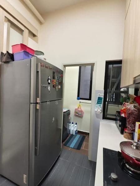 Pangsapuri untuk Dijual di Impian Senibong Residences - Arshad . - Kitchen - PropertyGuru.com.my