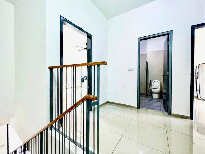 Rumah Teres untuk Dijual di Cyberjaya (Selangor) - Ahmad Muslim - Corridor - PropertyGuru.com.my