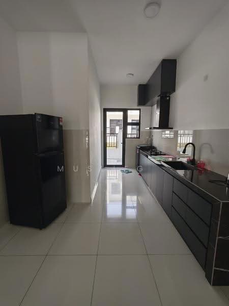 Rumah Teres 2-Tingkat untuk Disewa di Iskandar Puteri (Nusajaya) (Johor) - Muslieg . - Kitchen - PropertyGuru.com.my