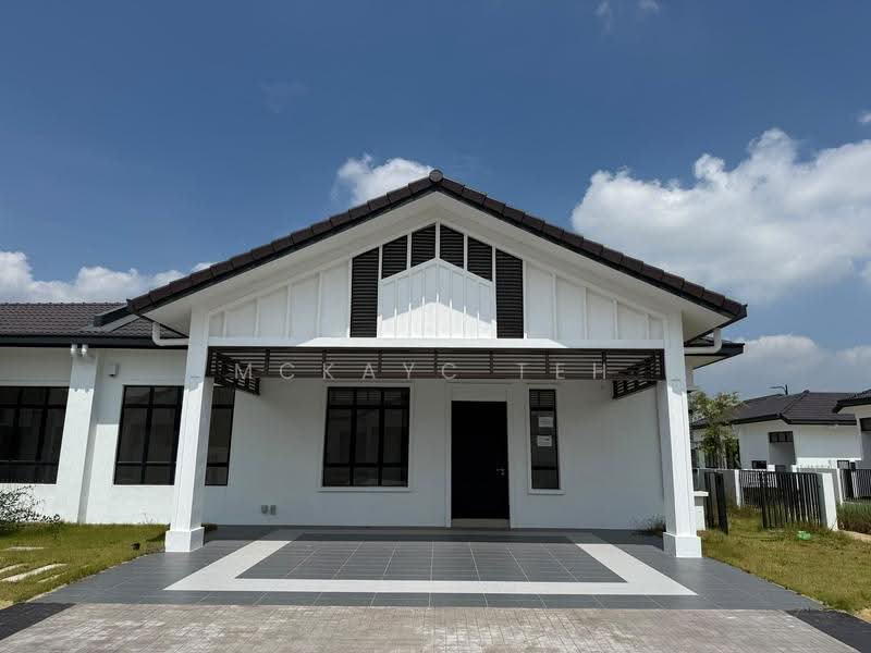 Rumah Teres untuk Disewa di Kuala Selangor (Selangor) - MckayC TEH - Exterior - PropertyGuru.com.my