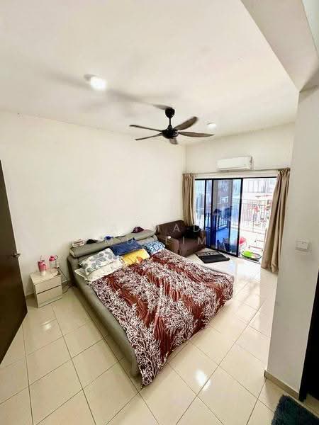 Rumah Teres 3-Tingkat untuk Dijual di Puchong (Selangor) - Ahmad Muslim - Bedroom - PropertyGuru.com.my