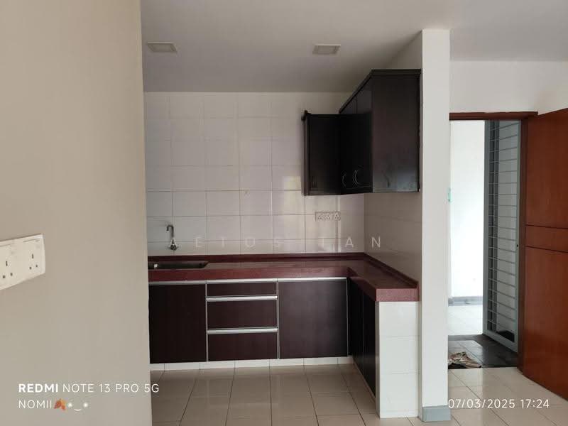 Condominium for Sale at Park Avenue - Aetos Tan - Kitchen - PropertyGuru.com.my