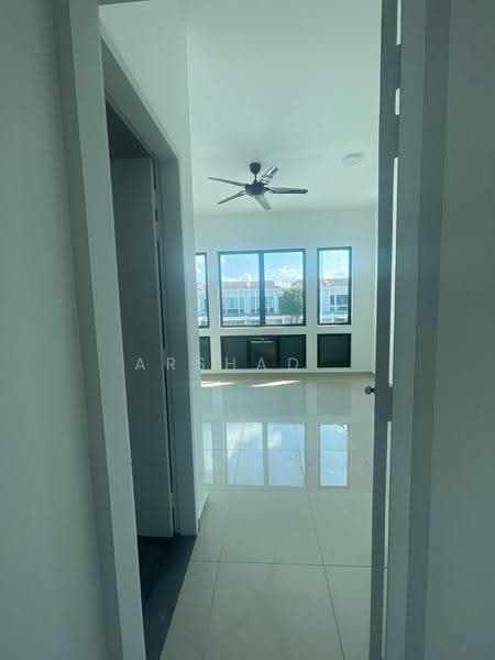 Rumah Teres untuk Dijual di Kota Masai (Pasir Gudang) - Arshad . - Living Room - PropertyGuru.com.my