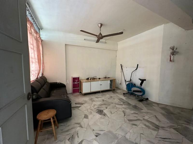 Apartment for Rent at Majestic Height - Kaze Kang - Living Room - PropertyGuru.com.my