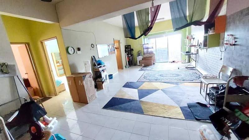 Condominium for Sale at South City Plaza - Ahmad Muslim - Living Room - PropertyGuru.com.my