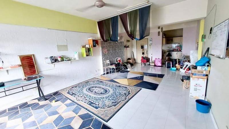 Condominium for Sale at South City Plaza - Ahmad Muslim - Living Room - PropertyGuru.com.my