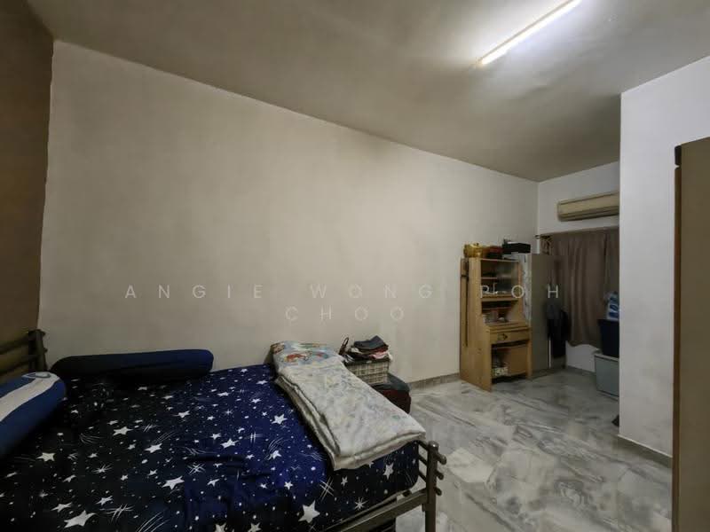 Rumah Teres untuk Dijual di Bandar Sungai Long (Selangor) - Angie Wong Poh Choo - Bedroom - PropertyGuru.com.my