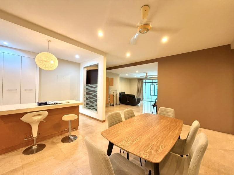 Kondominium untuk Disewa di Moonlight Bay - Alex Lim - Living Room - PropertyGuru.com.my