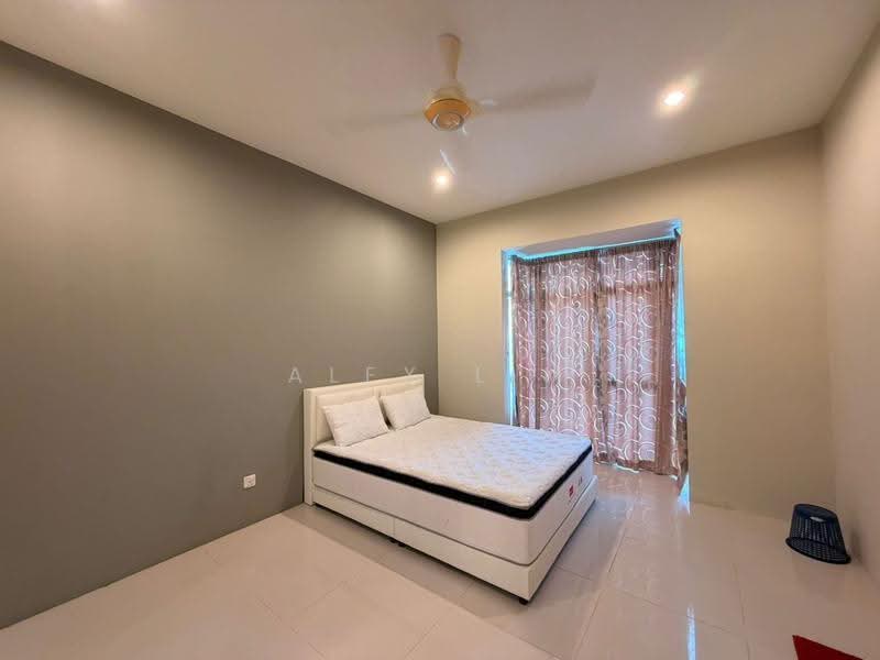 Kondominium untuk Disewa di Moonlight Bay - Alex Lim - Bedroom - PropertyGuru.com.my