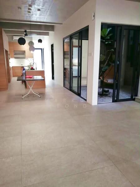 2-storey Terraced House for Sale in Taman Tun Dr Ismail (Kuala Lumpur) - Markus Leong - Kitchen - PropertyGuru.com.my