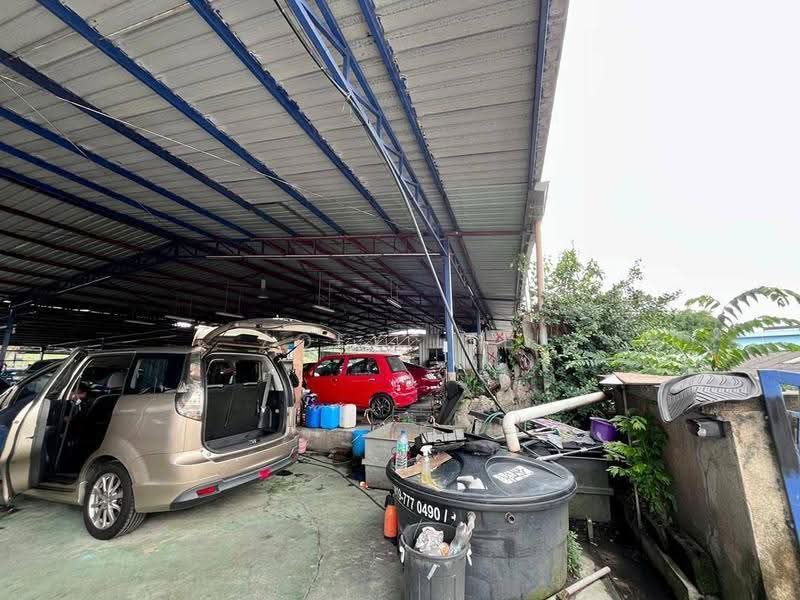 Commercial Land for Rent in Kangkar Tebrau Baru (Tebrau) - Zoey Lee - Exterior - PropertyGuru.com.my