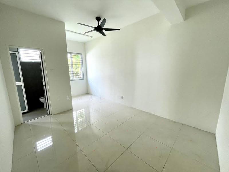 2-storey Terraced House for Sale in Dengkil (Selangor) - Ikmal Hakim - Interior - PropertyGuru.com.my