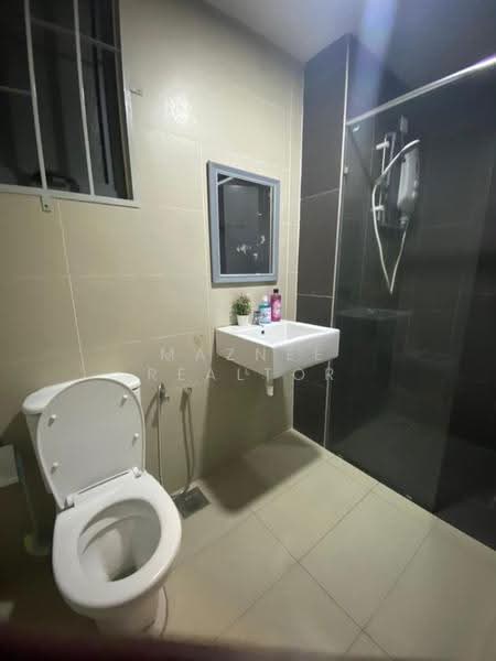 Service Residence for Rent at Almyra Residences - Maznee Realtor - Bathroom - PropertyGuru.com.my