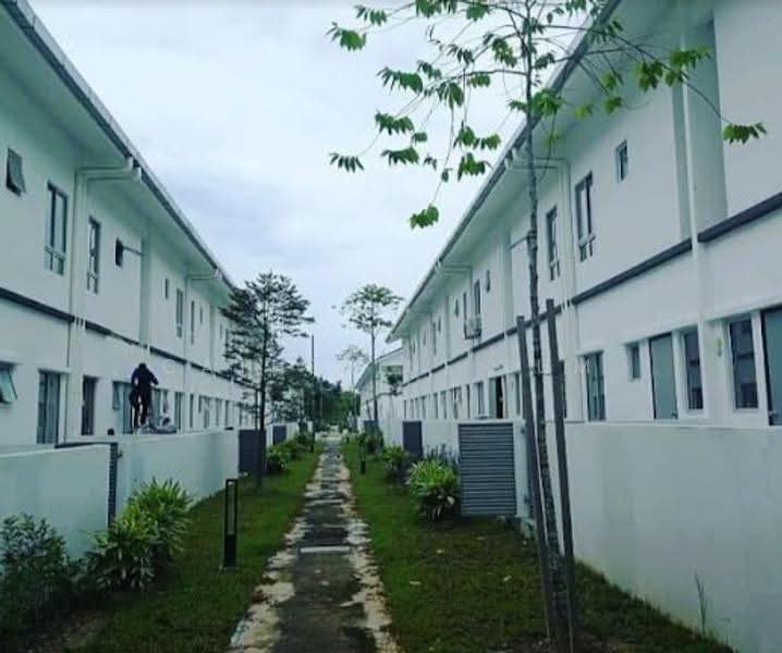 Rumah Teres 2-Tingkat untuk Dijual di Kuala Selangor (Selangor) - Catherine Lum - Exterior - PropertyGuru.com.my