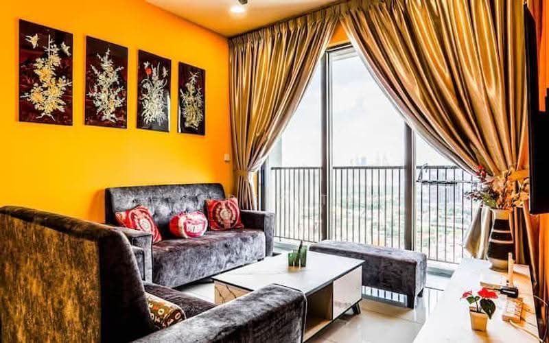Kediaman Servis untuk Disewa di Kenwingston Platz - Harper Tan - Living Room - PropertyGuru.com.my